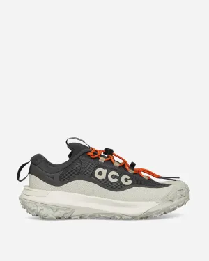 ACG Mountain Fly 2 Low GORE-TEX Sneakers Dunkelrauchgrau / Khaki