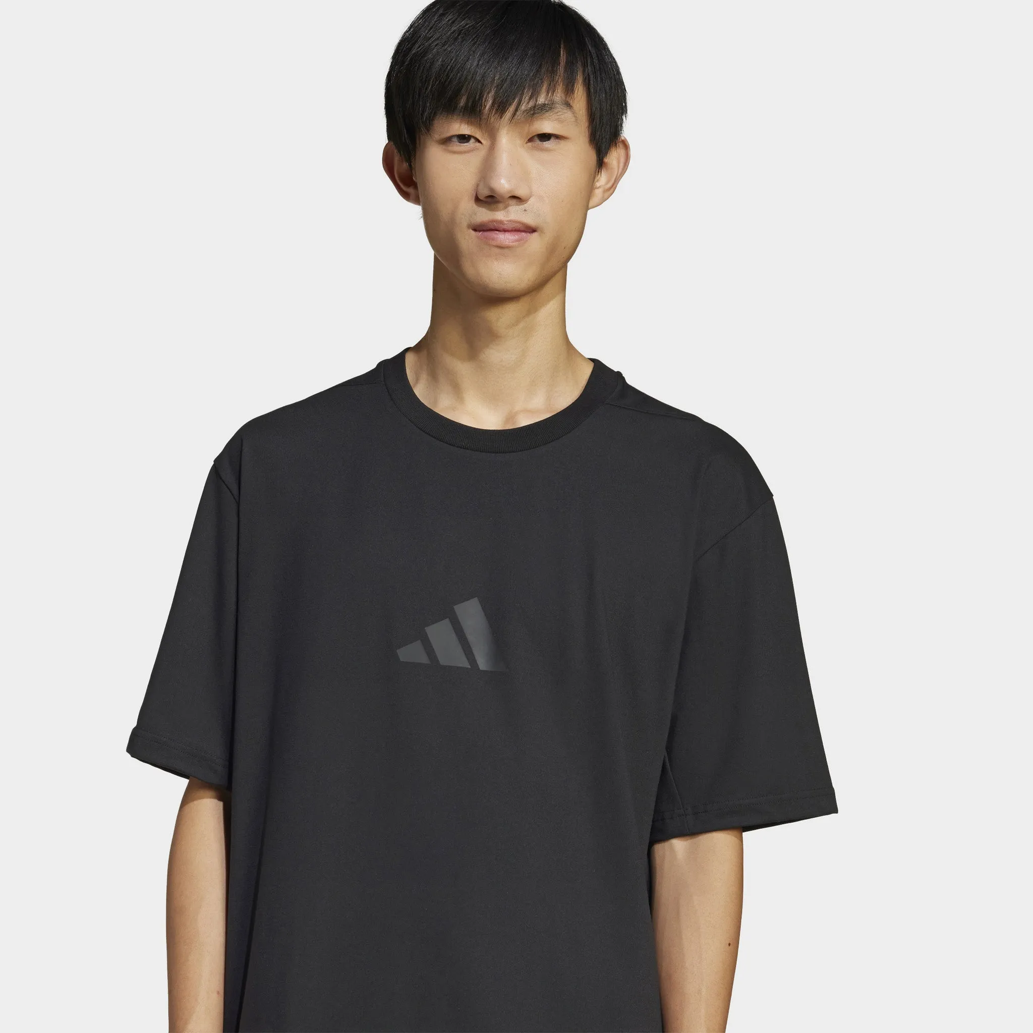 Adidas Adidas Z.N.E. Lockeres T-Shirt / Schwarz