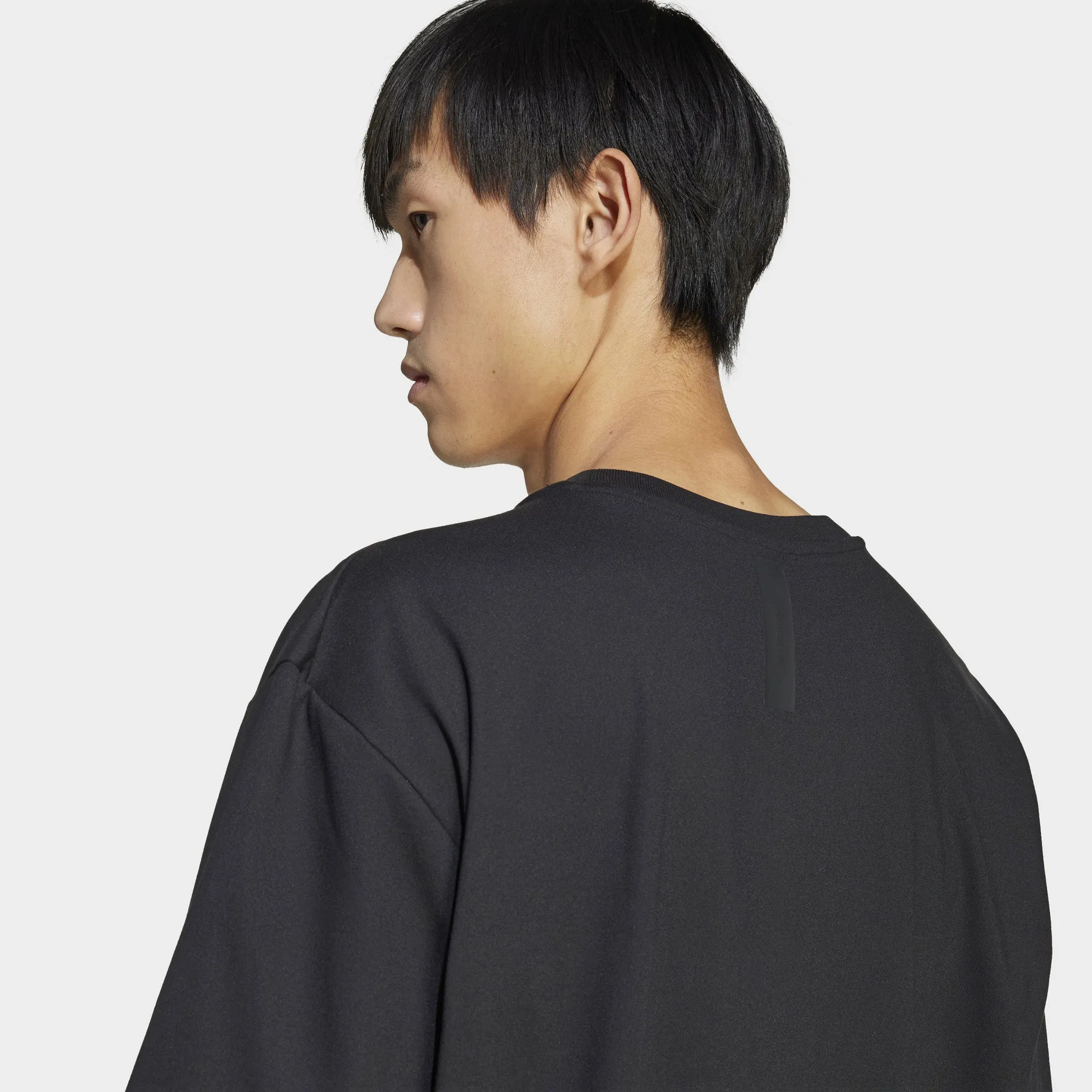 Adidas Adidas Z.N.E. Lockeres T-Shirt / Schwarz