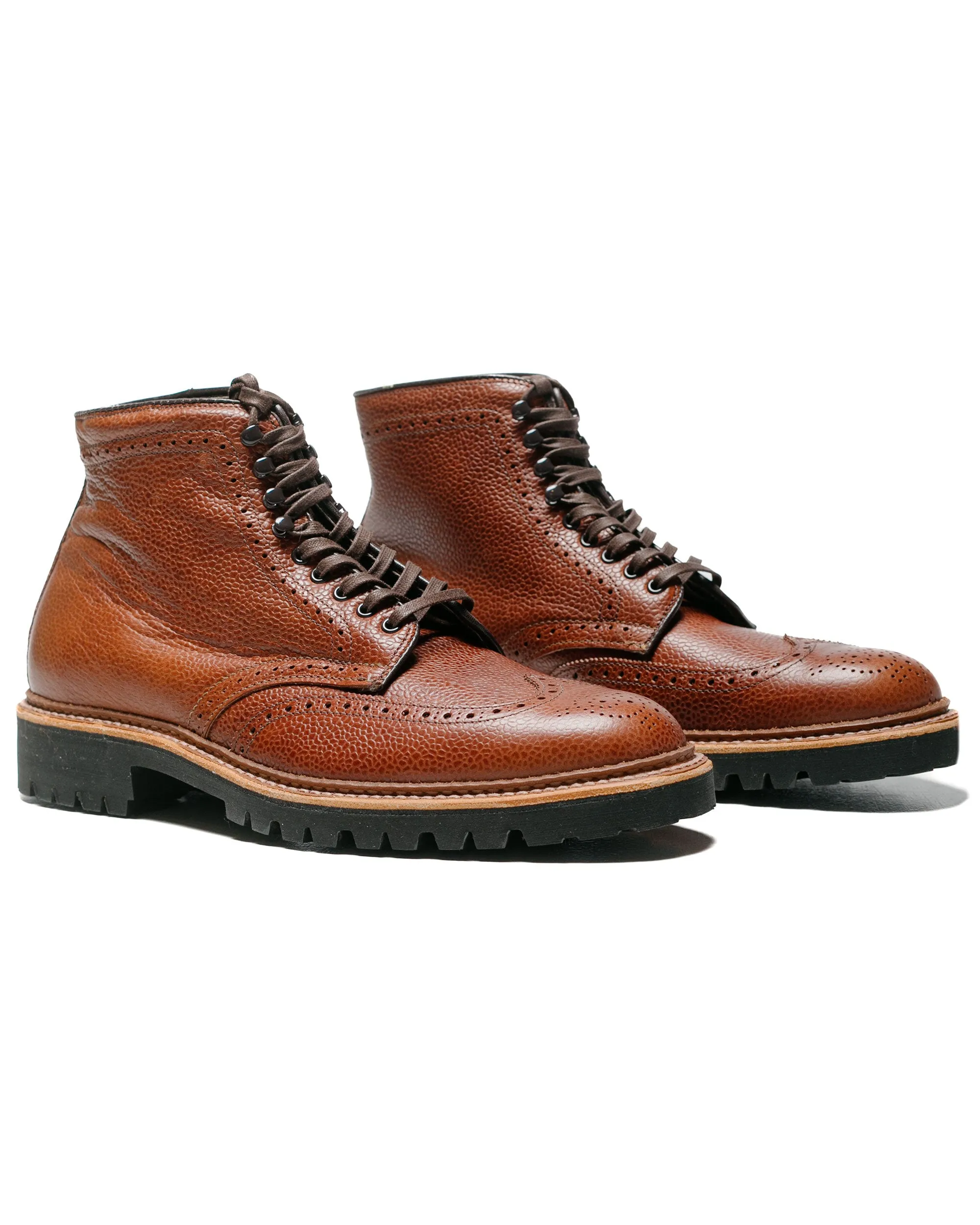 Alden Short Wing Boot Braun Scotch Grain mit Profilsohle