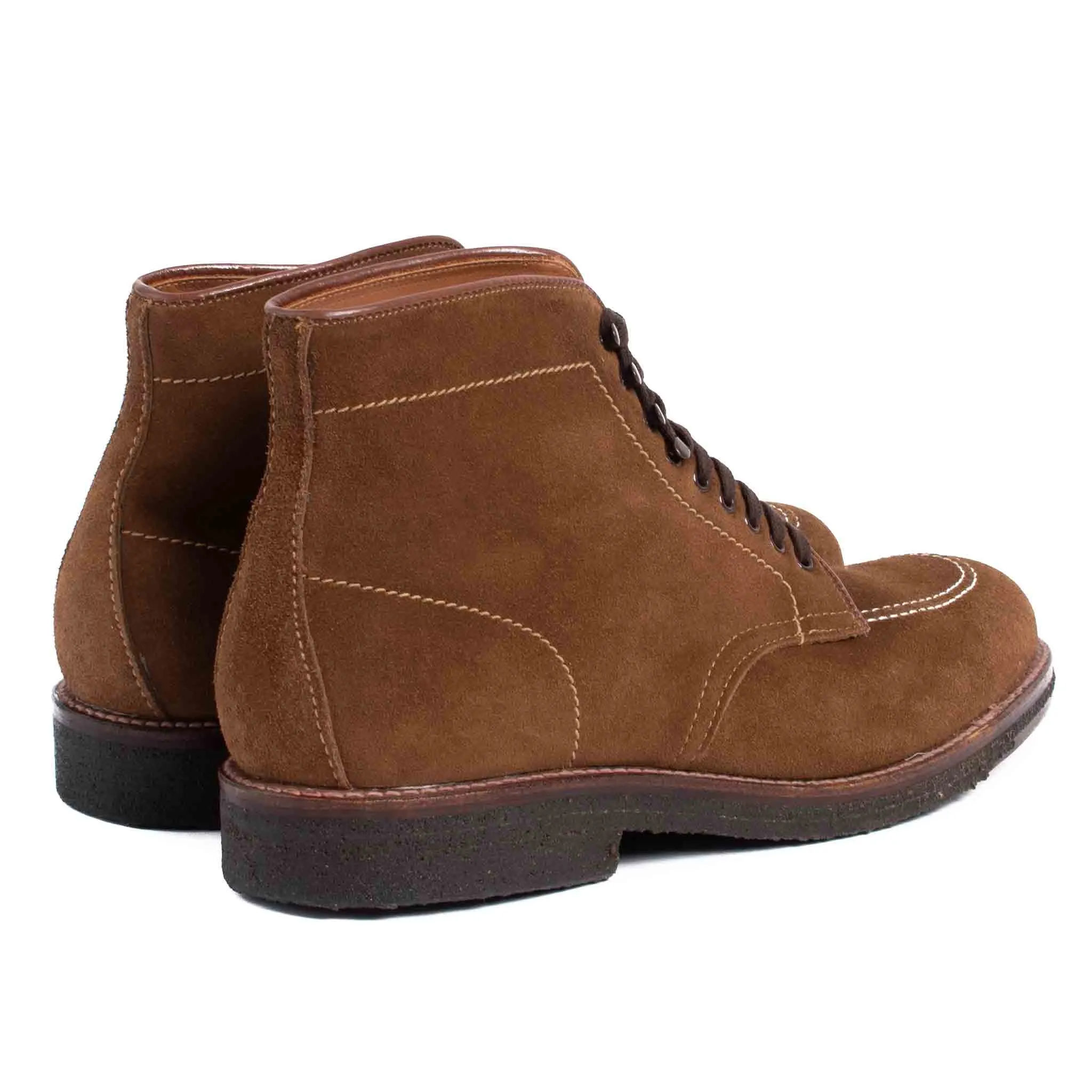 Alden Snuff Suede Indy Boot mit Kreppsohle