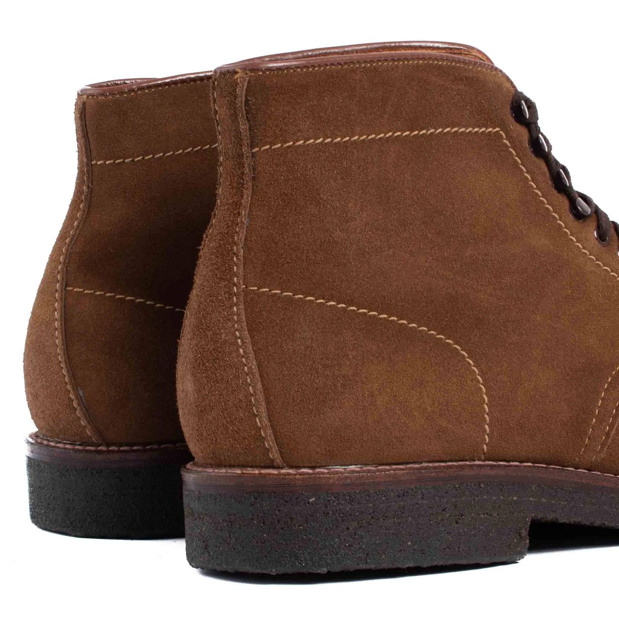 Alden Snuff Suede Indy Boot mit Kreppsohle