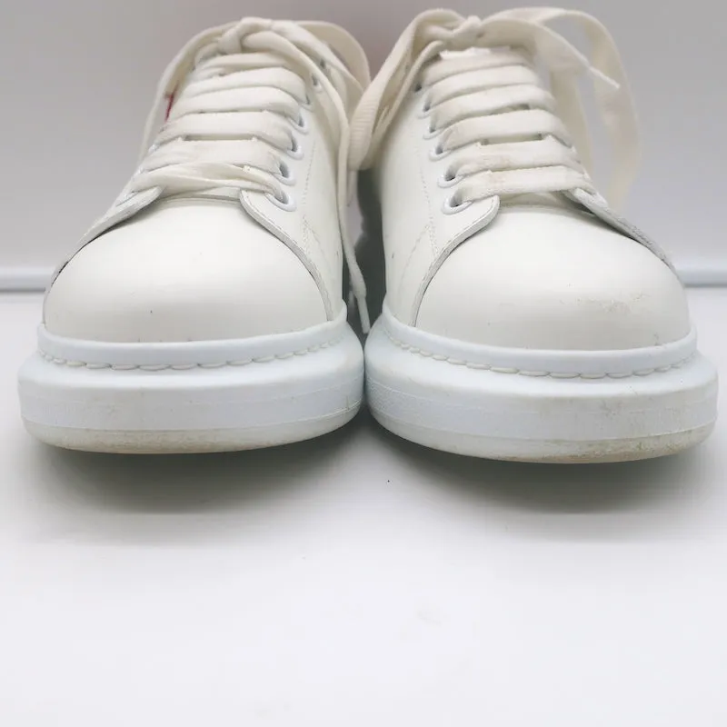 Alexander McQueen Übergroße Sneakers Weißes Leder & Rotes Wildleder Größe 40