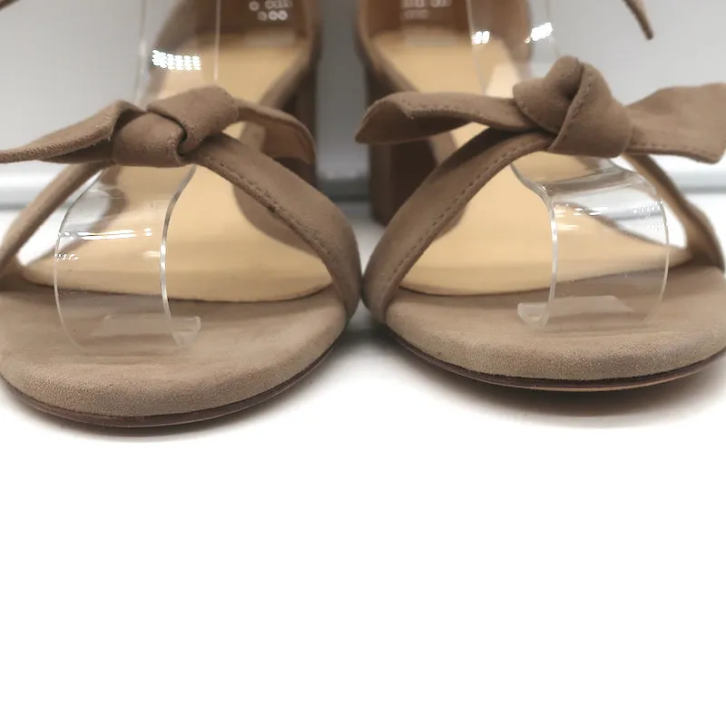 Alexandre Birman Clarita Sandalen mit Absatz Beige Wildleder Größe 40 mit Knöchelriemen NEU