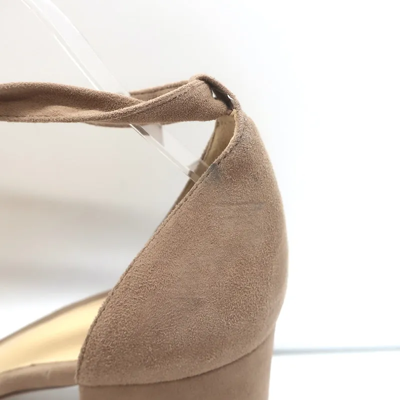 Alexandre Birman Clarita Sandalen mit Absatz Beige Wildleder Größe 40 mit Knöchelriemen NEU