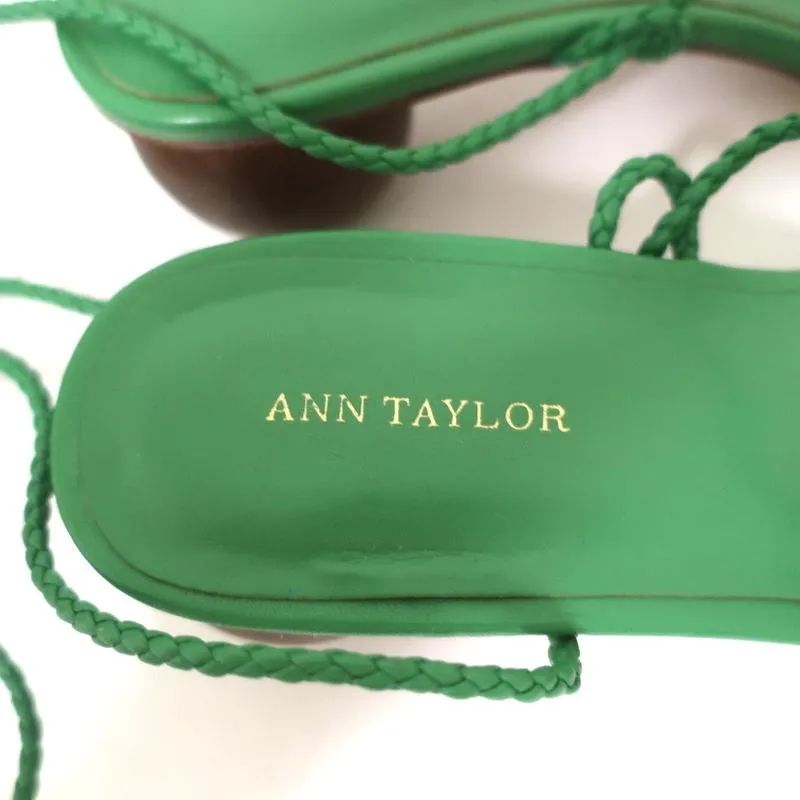 Ann Taylor Sandalen mit Holzabsatz und Wickelriemen Samantha Green Geflochtenes Leder Größe 6.5 NEU