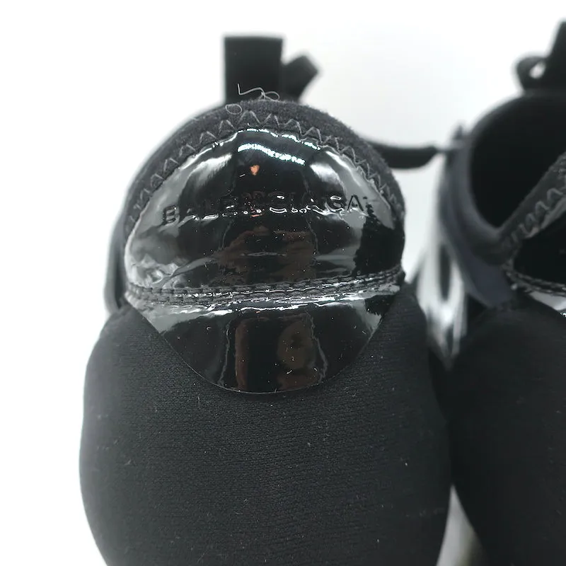 Balenciaga Race Runner Low Top Sneakers Schwarz Neopren & Lackleder Größe 37