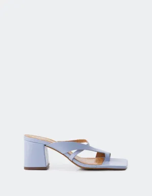 Barriada Hellblaues Leder