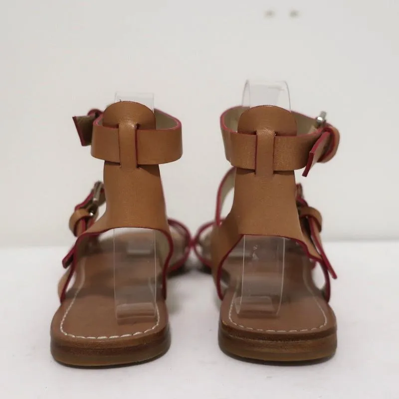 Belle von Sigerson Morrison Sandalen in Naturleder Größe 9 mit Doppelknöchelriemen und flacher Sohle