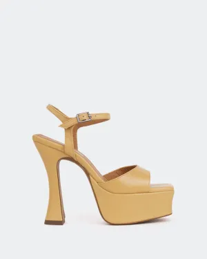 Betsey Kamelleder/Leder Châmeau