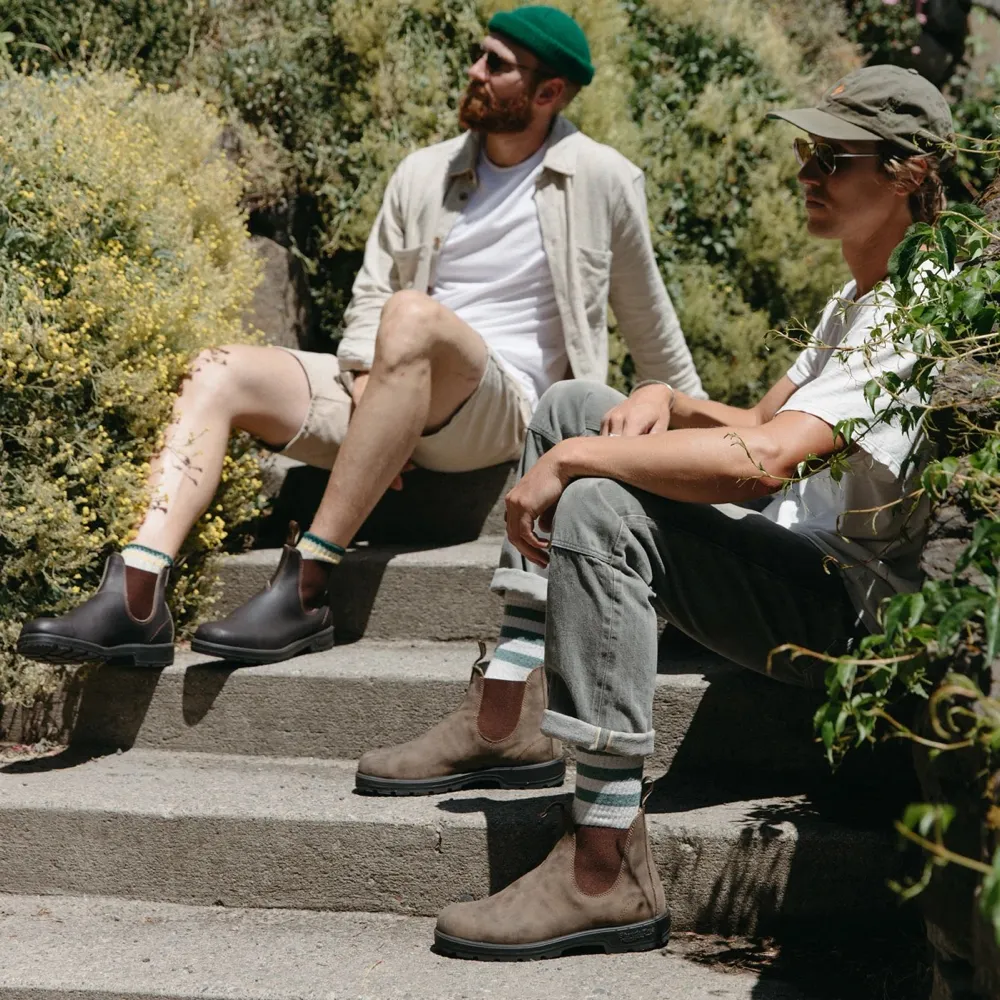 Blundstone 585 Chelsea Stiefel in Rustikalem Braun
