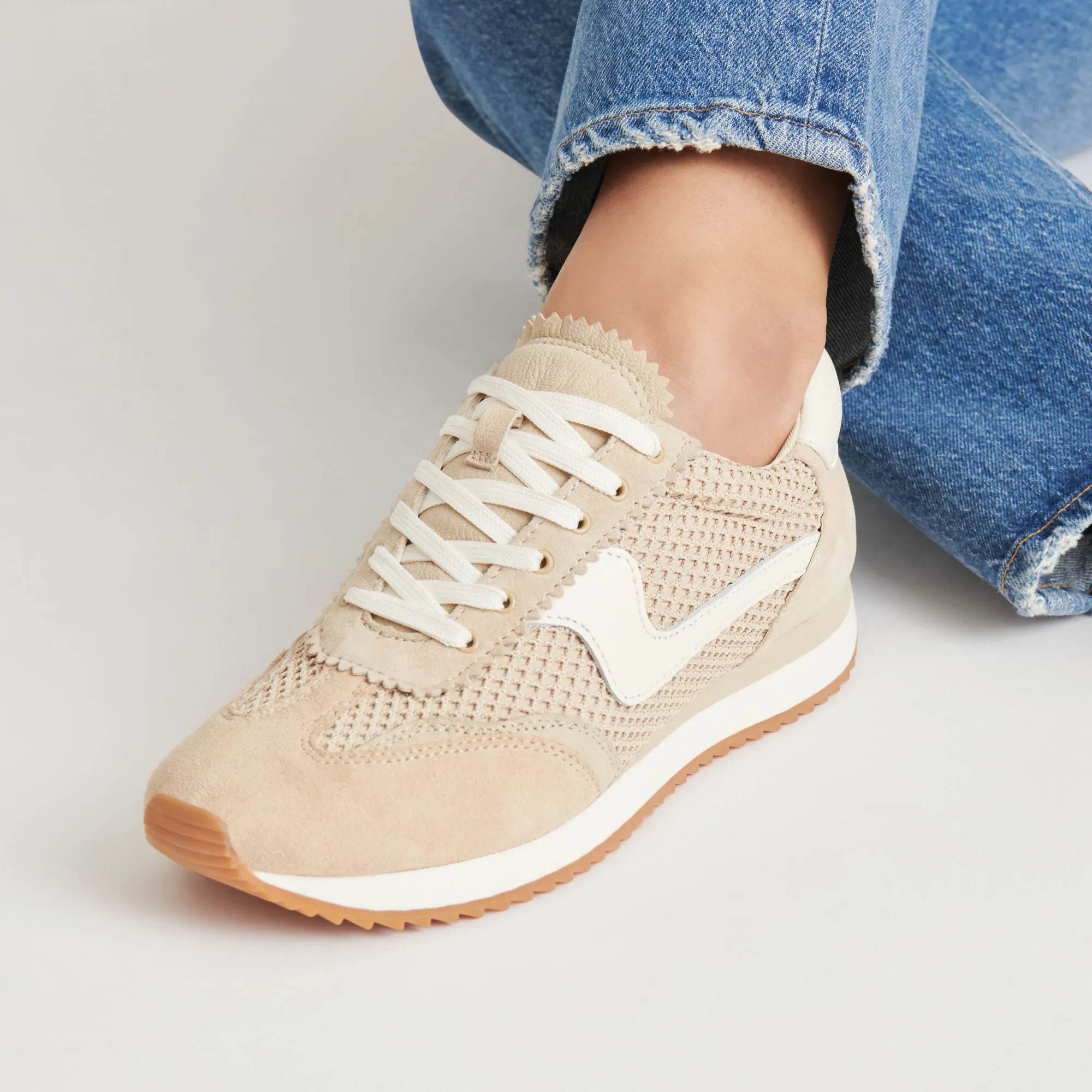 B.NTCD MESH SNEAKER SESAME GEWEBTES MESH