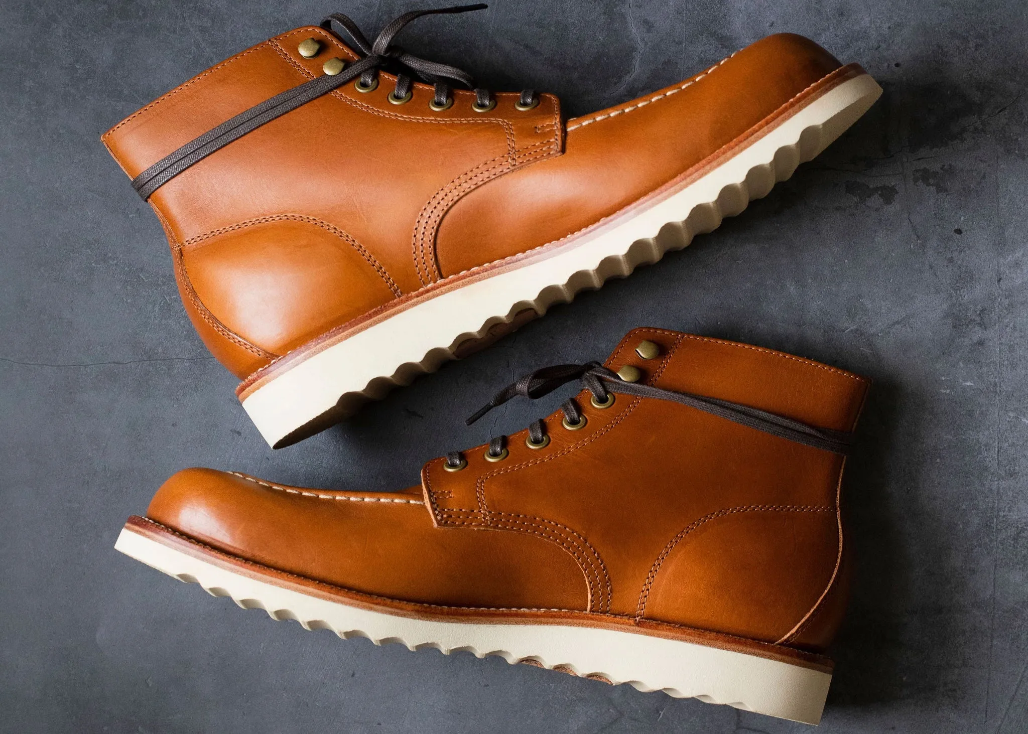 Messing-Stiefel Sattelbraun