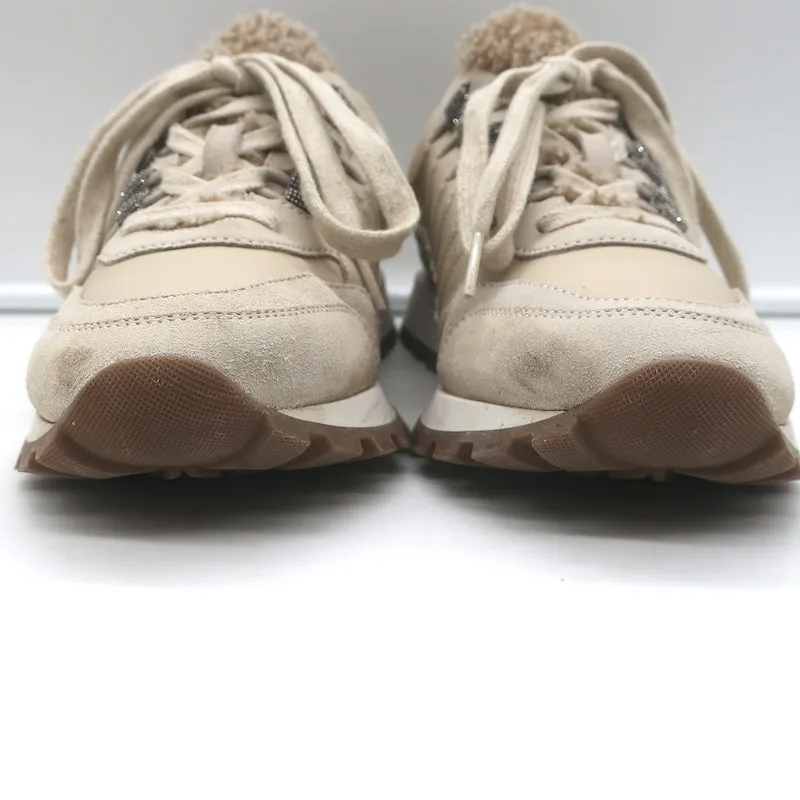 Brunello Cucinelli Laufschuhe mit Schaffell & Monili-Dekor in Gr. 39, Farbe Taupe
