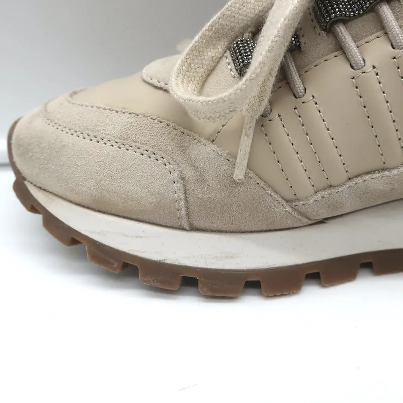 Brunello Cucinelli Laufschuhe mit Schaffell & Monili-Dekor in Gr. 39, Farbe Taupe