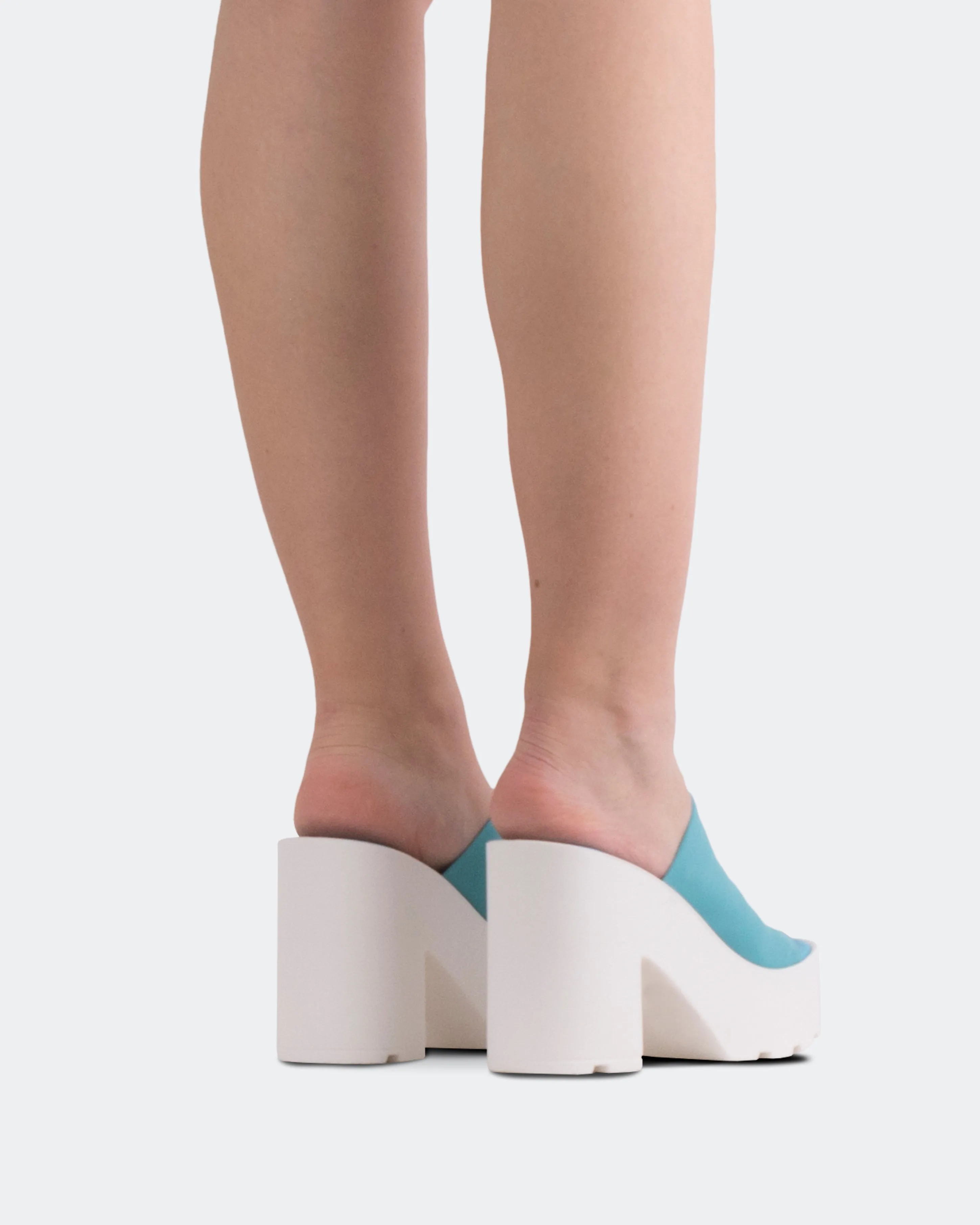 Carangi Blaues Lycra