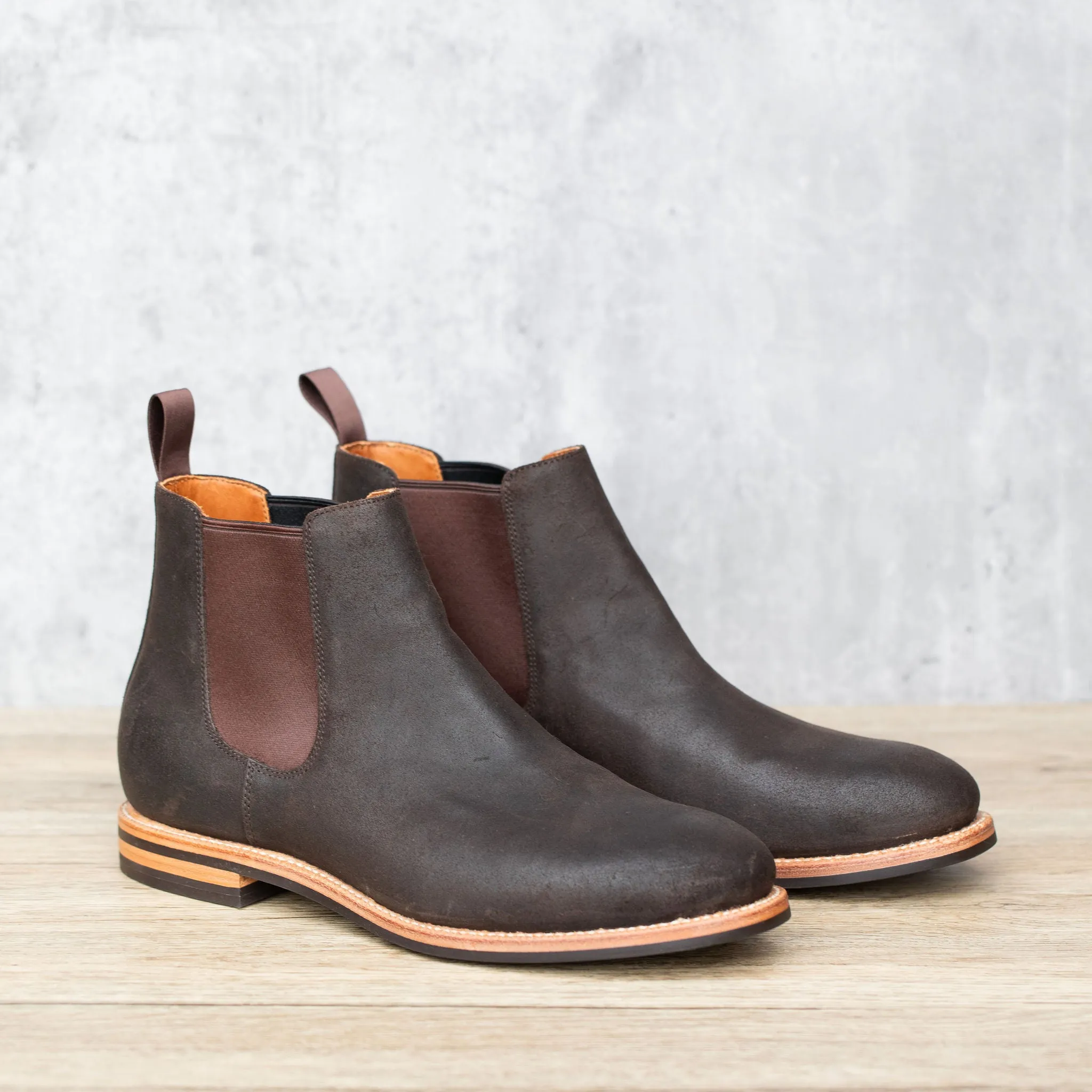 Chelsea Boot - Erdfarbener gewachster Commander