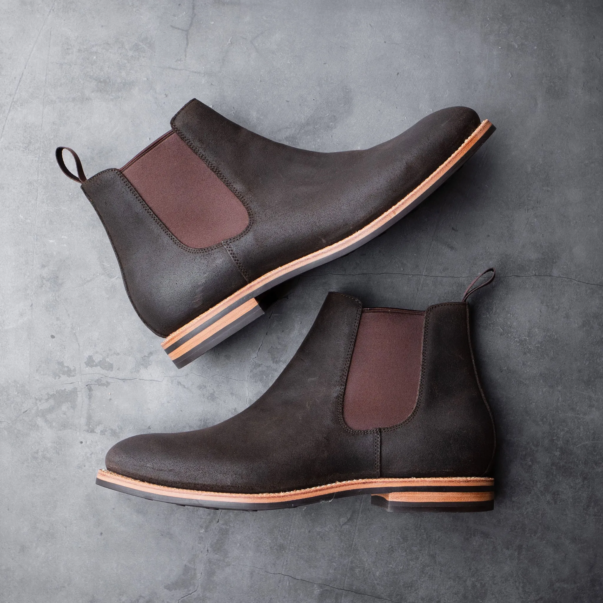 Chelsea Boot - Erdfarbener gewachster Commander