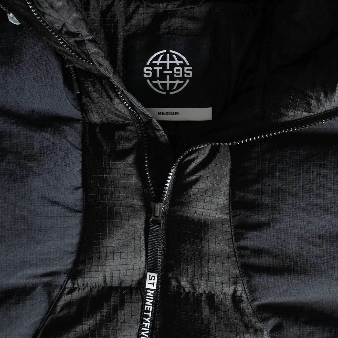 Bekleidung St95 Herren ST95 Imperiali Daunenjacke Schwarz