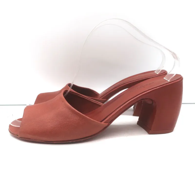 Cortana Juno Mules Brandy Rot Leder Größe 41.5 Sandalen mit offener Spitze