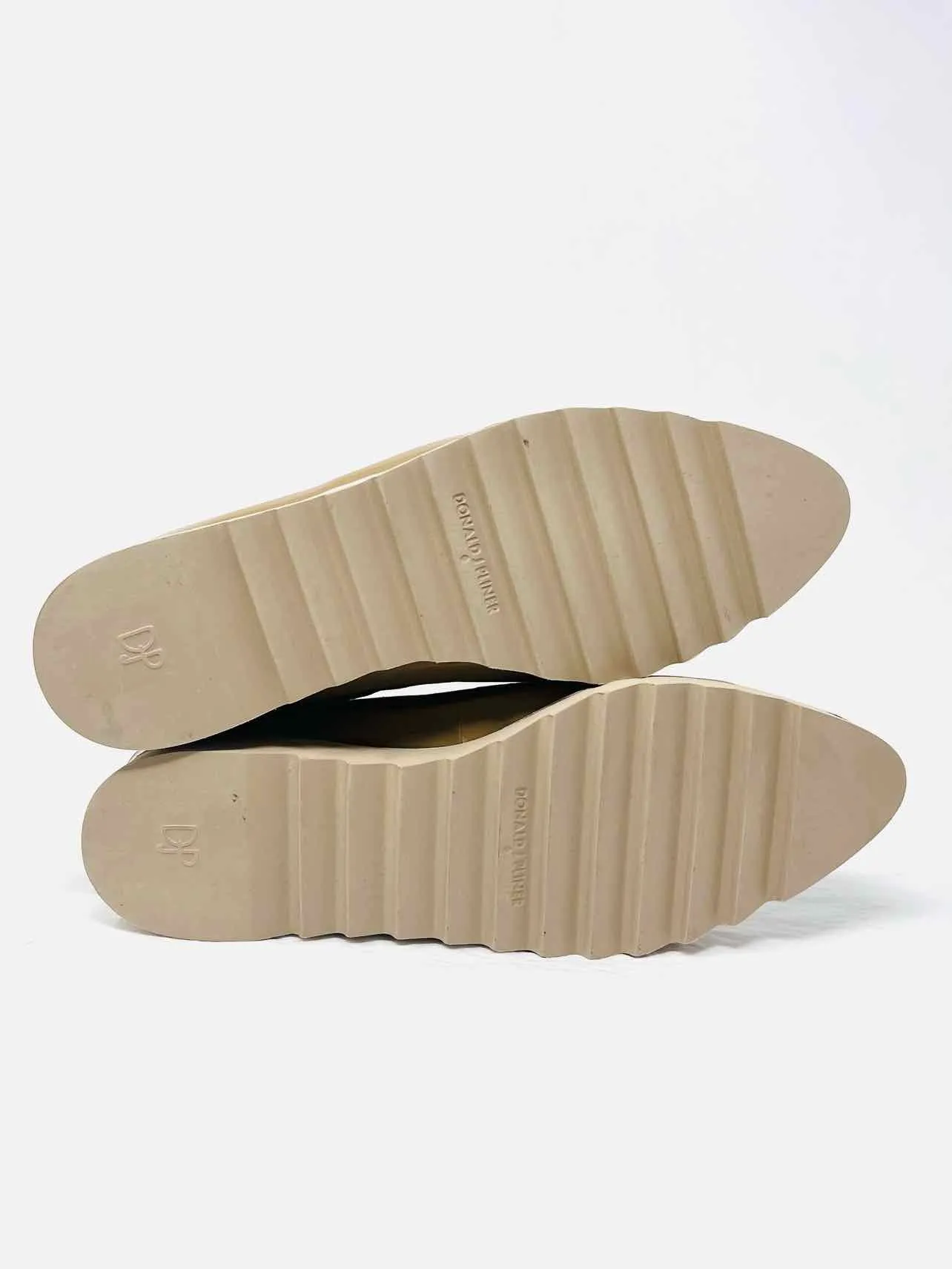 Donald Pliner Größe 8 Hellbraune Metallische Slip-On Designer Sneakers