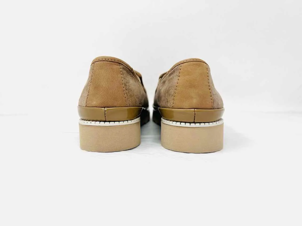 Donald Pliner Größe 8 Hellbraune Metallische Slip-On Designer Sneakers