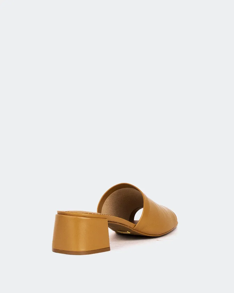 Fortunata Leder in Beige
