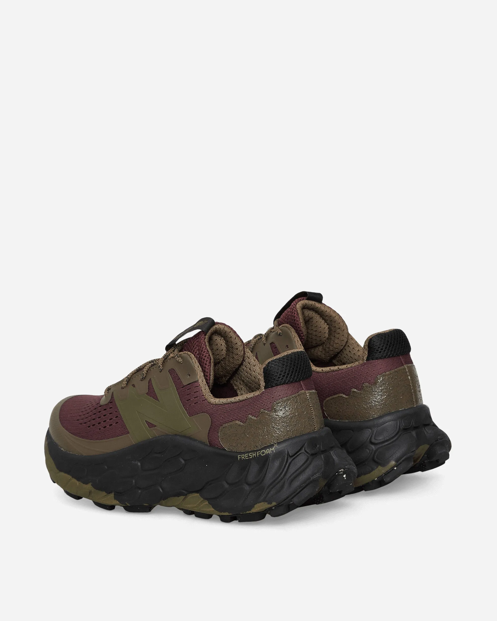 Fresh Foam More Trail v3 Sneakers Dunkelkhaki / Braun