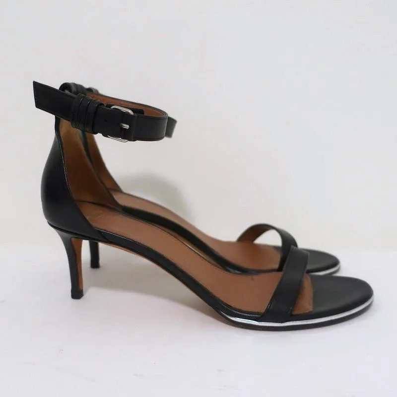 Givenchy Nadia Sandalen Schwarz Leder Größe 37,5 Knöchelriemchen Mittlere Absatzhöhe