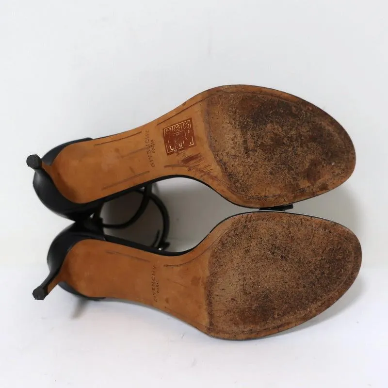 Givenchy Nadia Sandalen Schwarz Leder Größe 37,5 Knöchelriemchen Mittlere Absatzhöhe