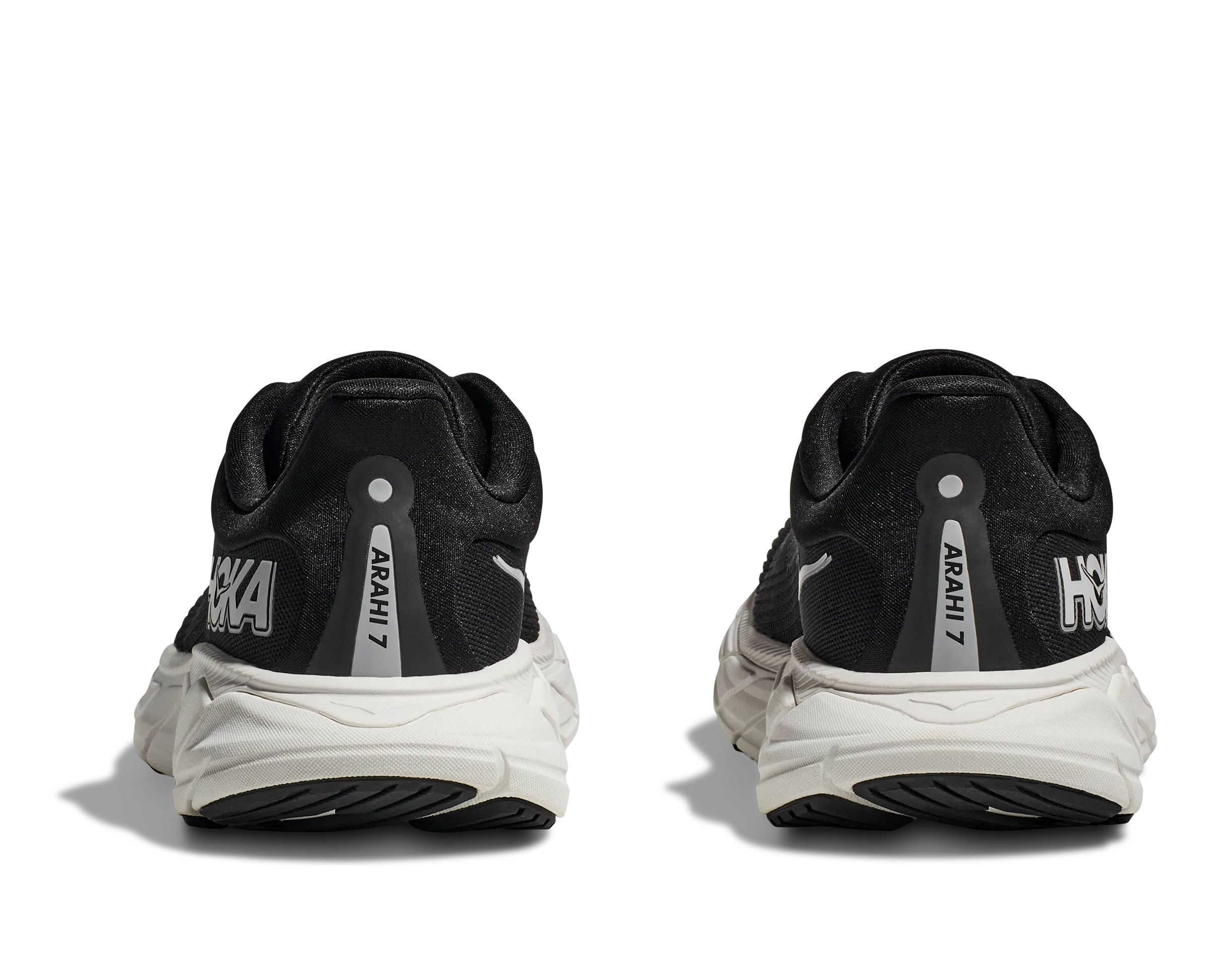 HOKA ARAHI V7 MEDIUM HERREN