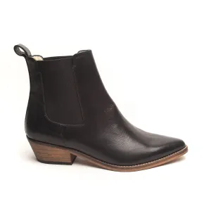 Ivy Lee Stella Schwarz mit Antik-Sohlen Schuhen_Ivy-Lee