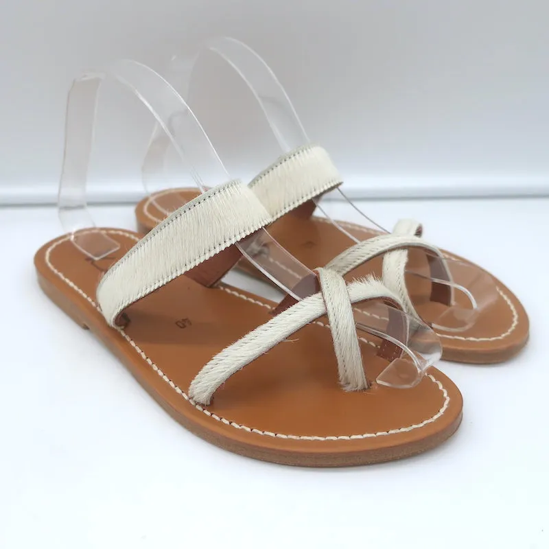 K. Jacques Tonkin Zehenring Sandalen Creme Ponyhaar Größe 40 Flache Slides
