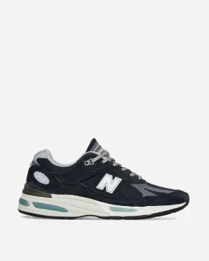 Hergestellt in UK 991v2 Sneakers Dunkelblau / Rauchperle / Silber