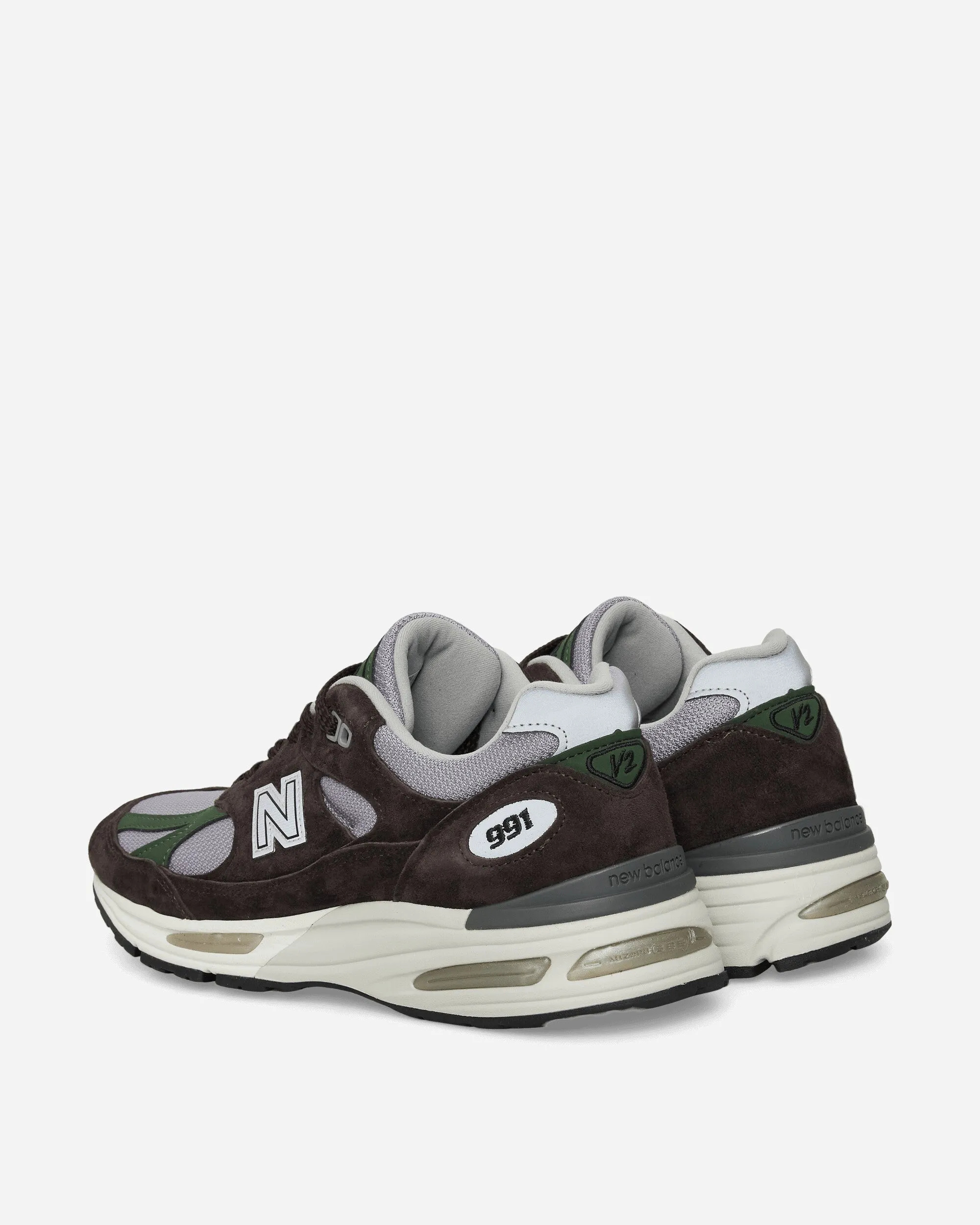 Hergestellt in UK 991v2 Sneakers Lakritz / Lavendelgrau / Douglasie