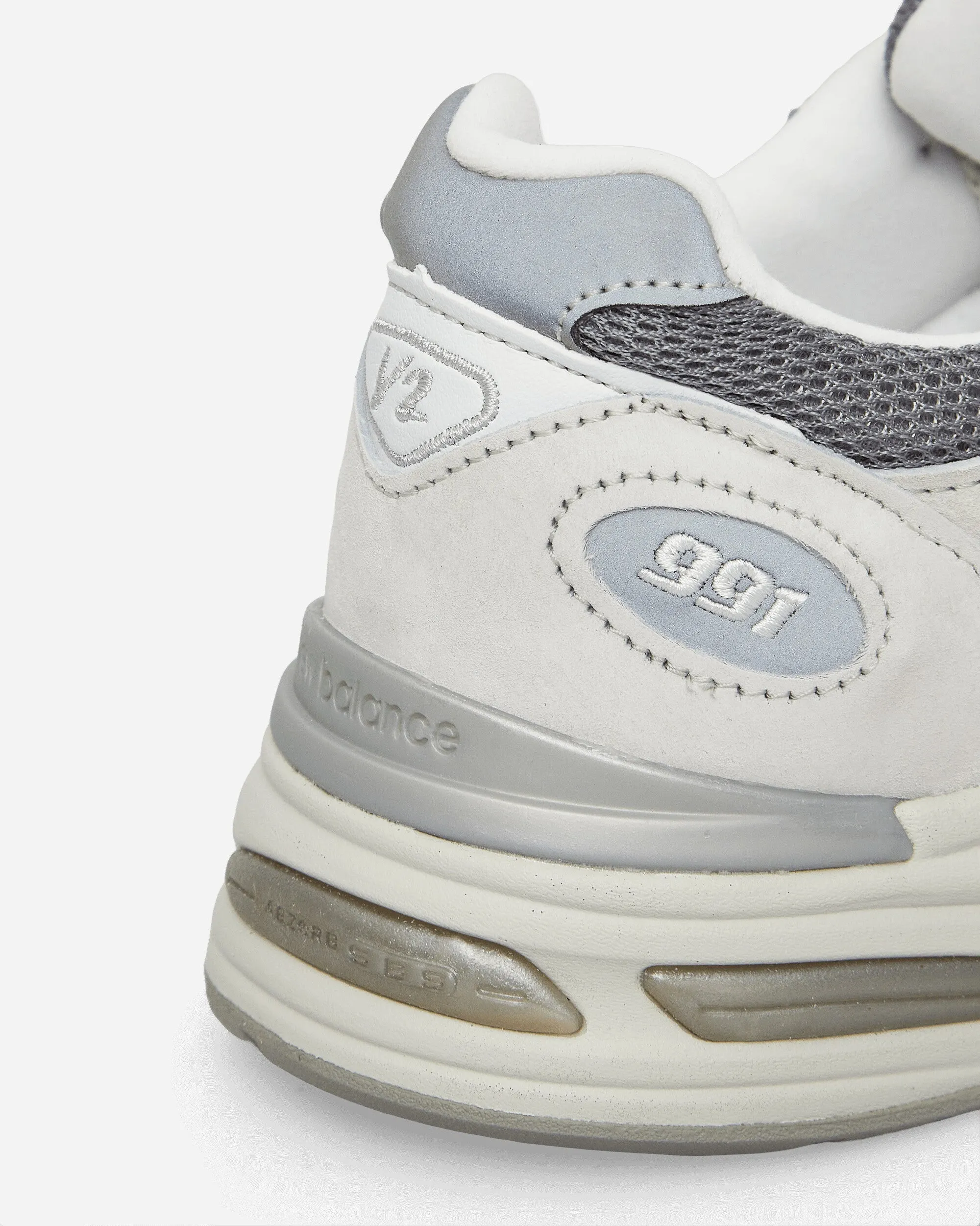 Hergestellt in UK 991v2 Sneakers Nimbuswolke / Silber