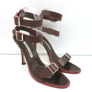Manolo Blahnik Sandalen mit Doppelknöchelriemen in Dunkelbraun Leder Größe 38.5