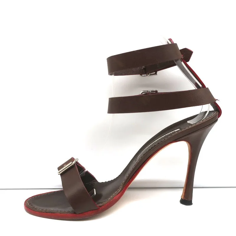 Manolo Blahnik Sandalen mit Doppelknöchelriemen in Dunkelbraun Leder Größe 38.5