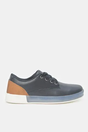 Herren schlichte schwarze Sneakers