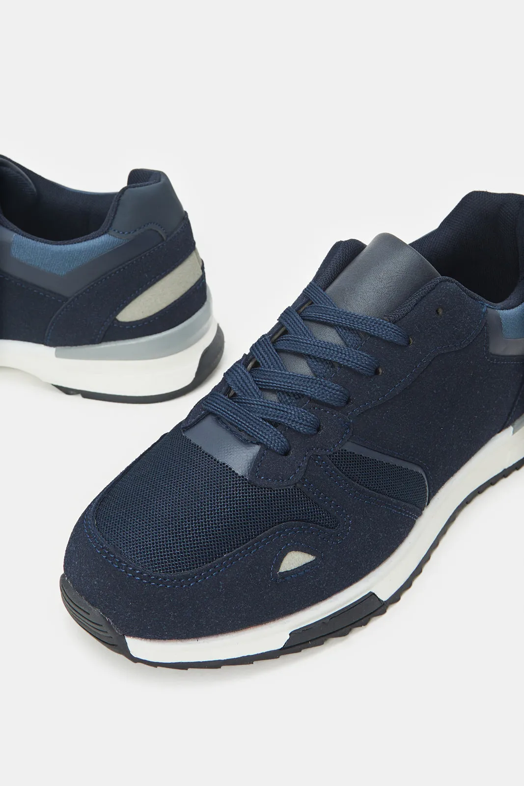Herren Sneakers mit Navy Farbblock und Schnürung