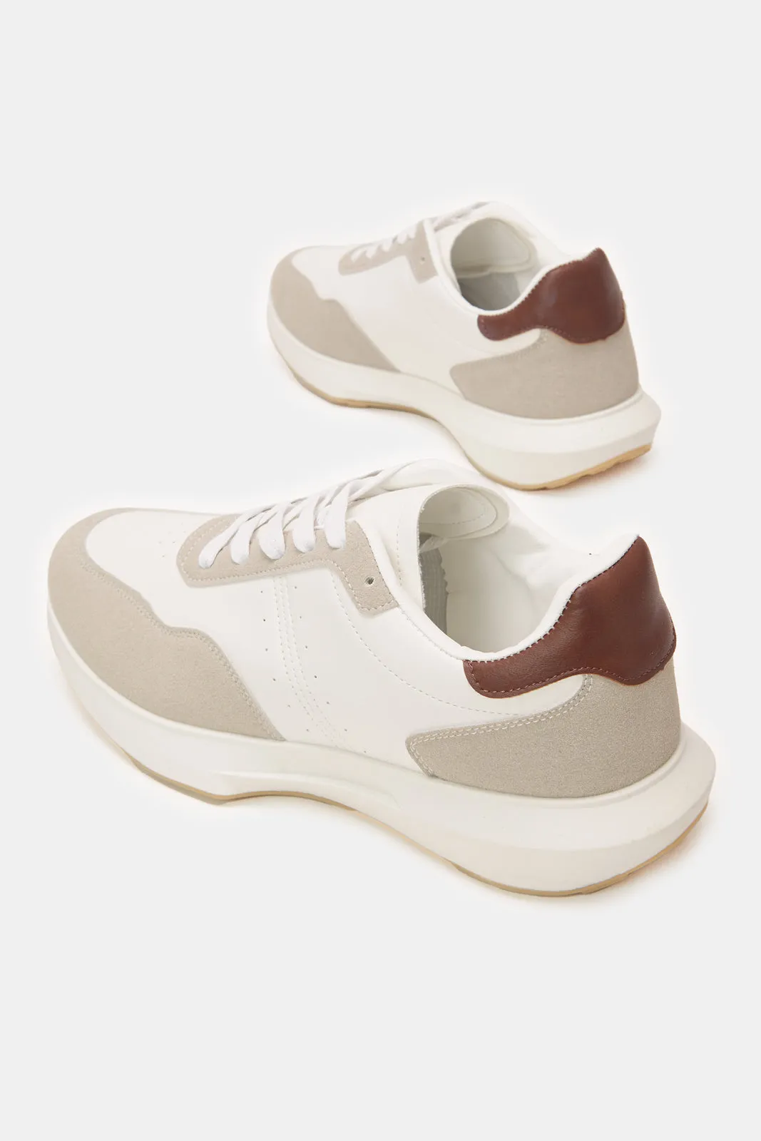 Herren Sneakers aus weißem Materialblock