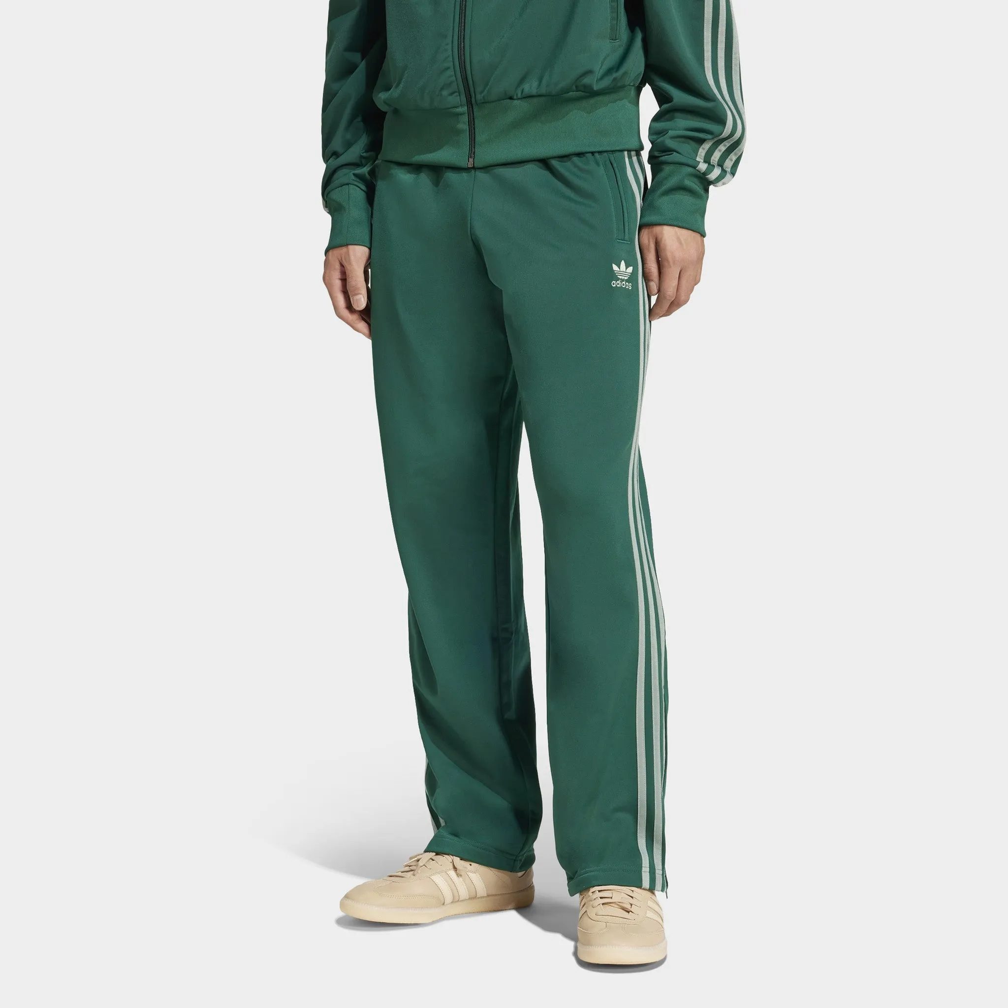 Herren Adidas adidas Firebird Jogginghose Grün / Weiß