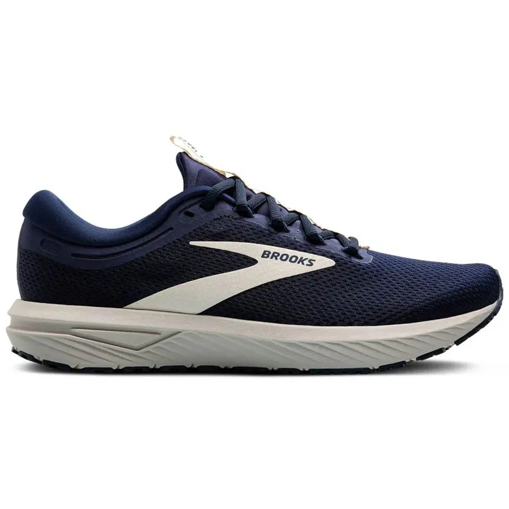 Herren Brooks Revel 7