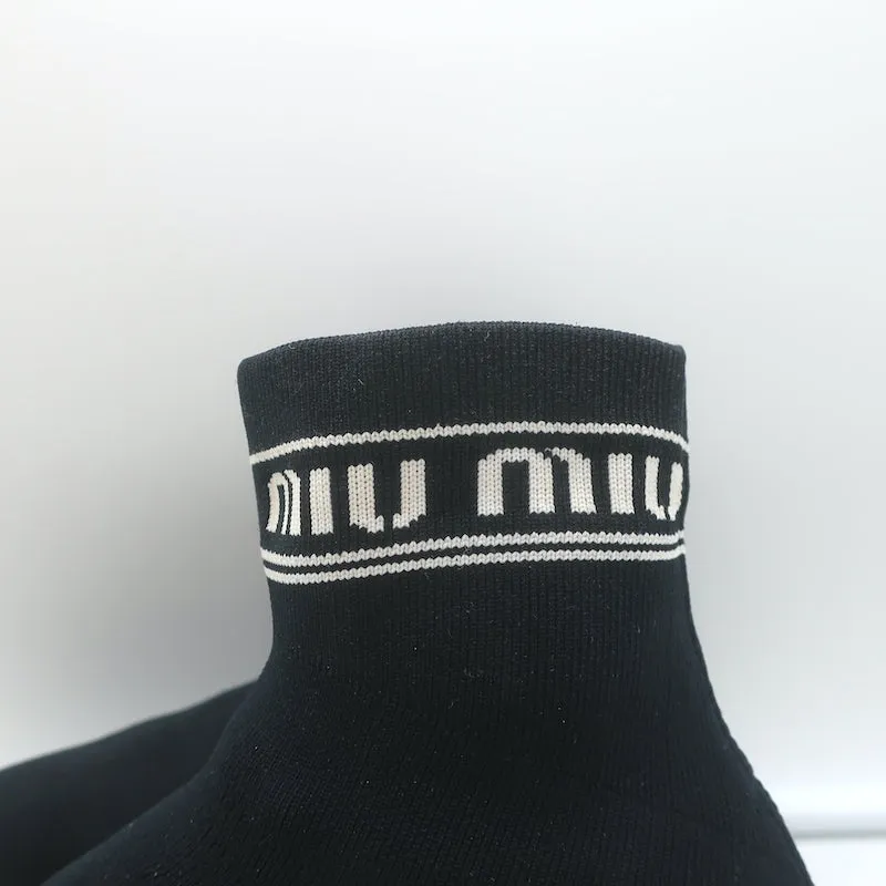 Miu Miu Logo Socken-Sneakers Schwarz Dehnbare Strickware Größe 38