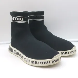 Miu Miu Logo Socken-Sneakers Schwarz Dehnbare Strickware Größe 38