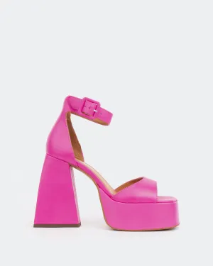 Moore, Rosa Leder