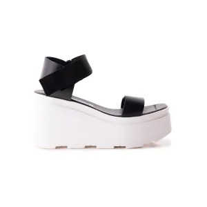 Myo Schwarzes Leder