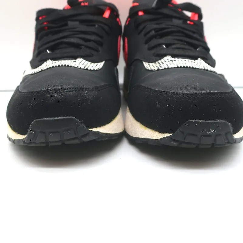 Nike Air Max 1 Valentinstag Queen of Hearts Sneakers Größe 8.5 631366-006