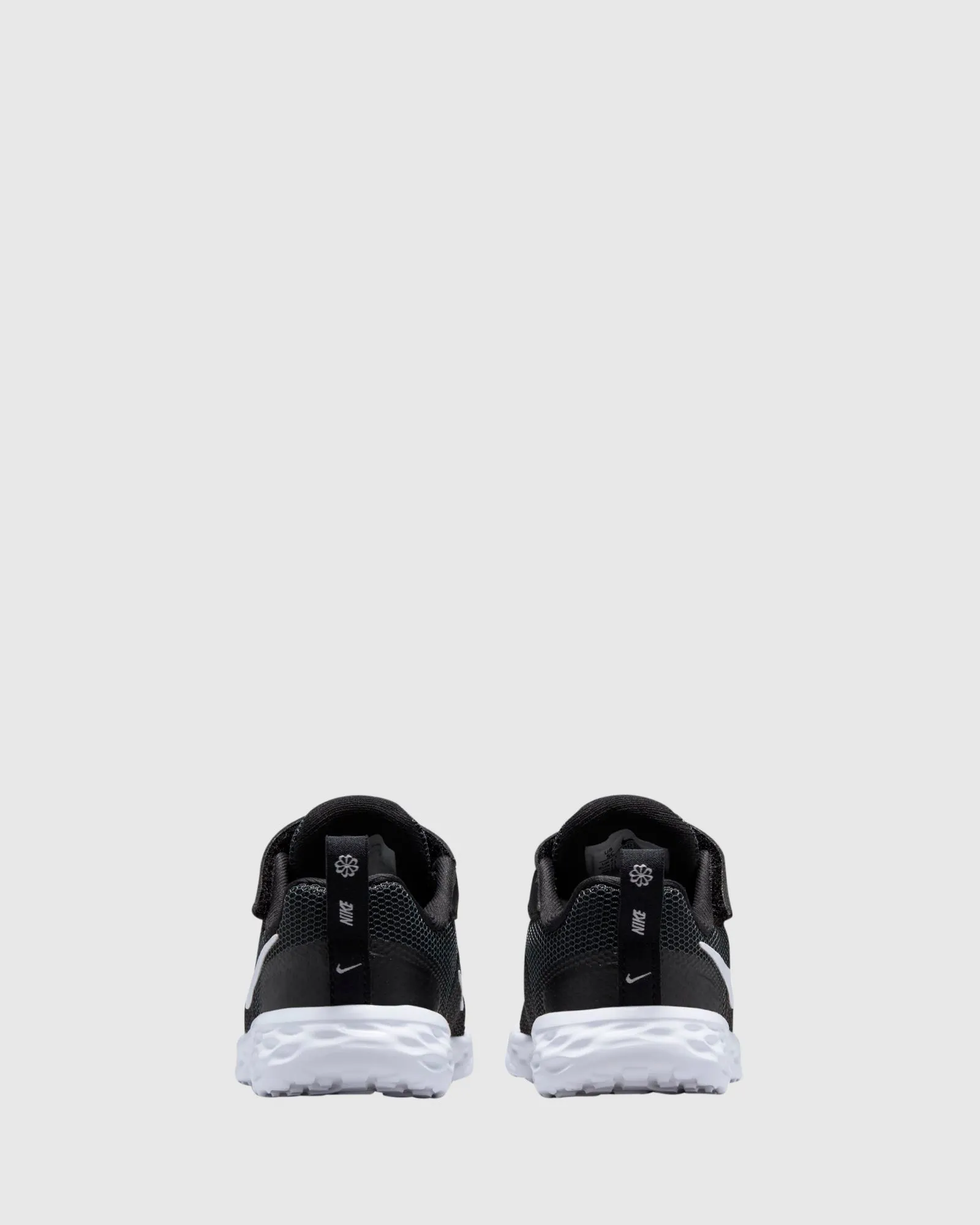Nike Kinder Schuhe Revolution 6 NN Kleinkind Schwarz/Weiß/Dunkel Rauchgrau