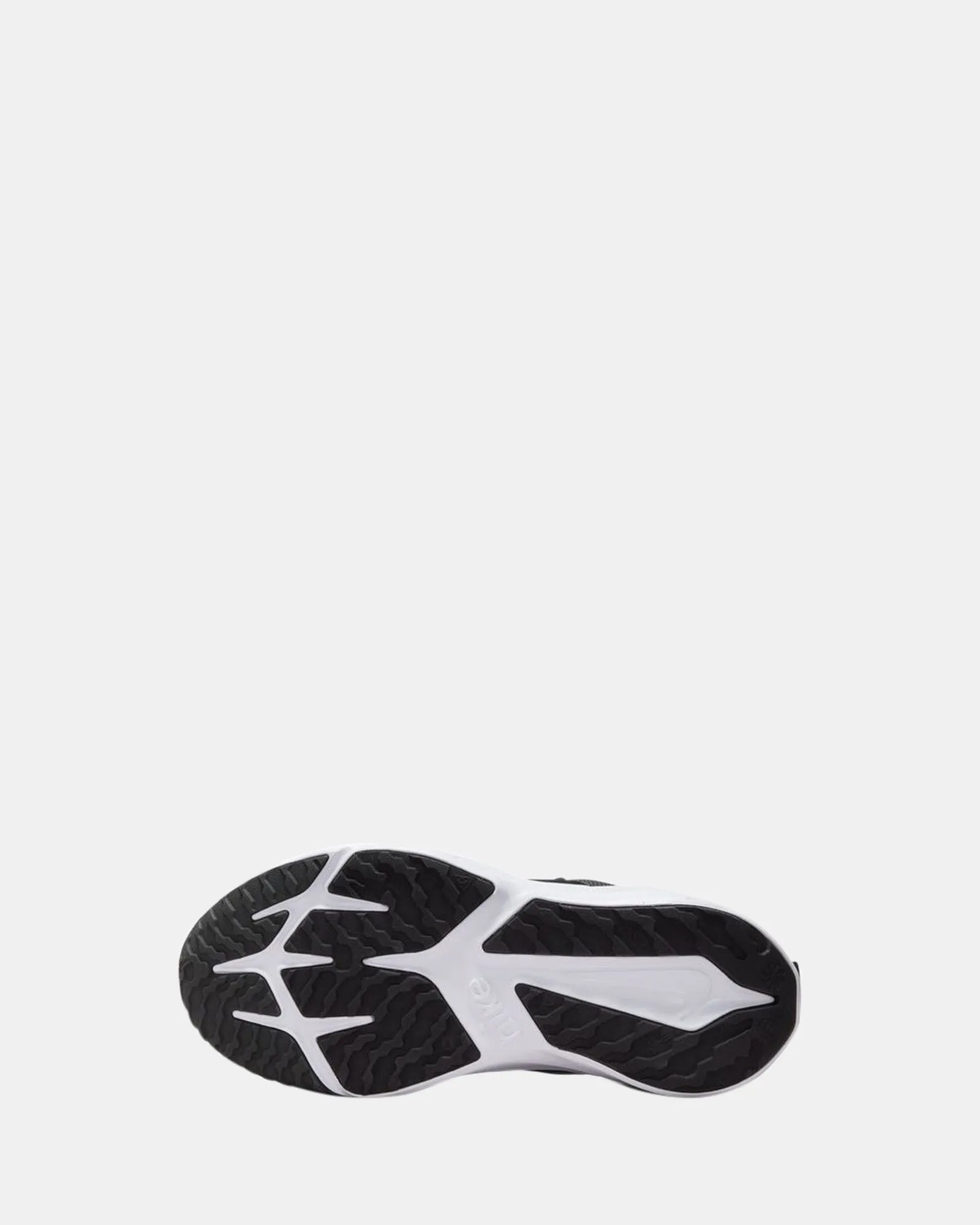 Nike Kinder-Schuhe Star Runner 4 NN Vorschule Schwarz/Weiß/Anthrazit